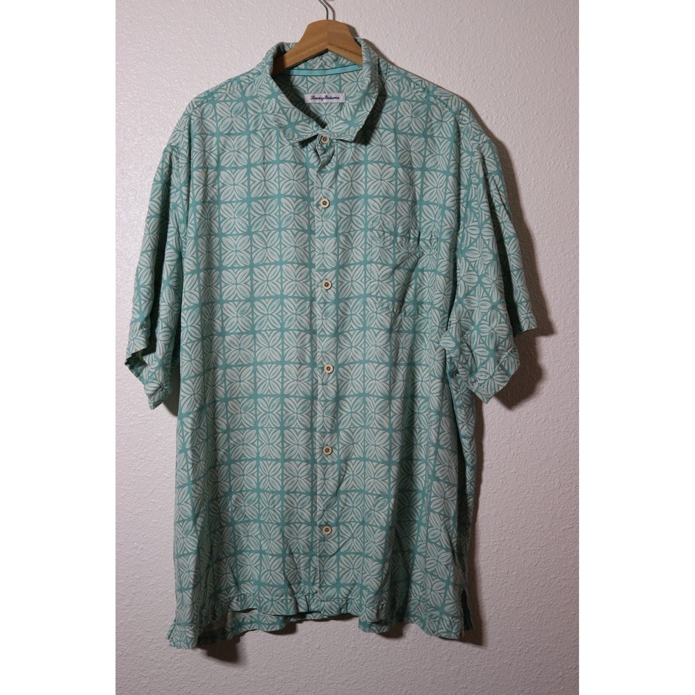 Tommy Bahama 100% Silk Hawaiian Shirt XXXL Aqua Tropical Resort Island Print